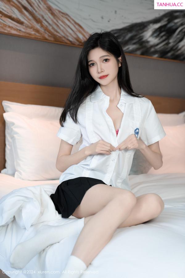 程程程  [XiuRen]高清写真图 2024.06.07 No.8671 程程程- 美腿性感第37张图片